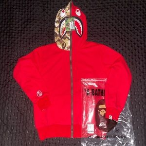 Bape x OVO Woodland Camo Shark Reversible Full Zip Hoodie Red Large NWT